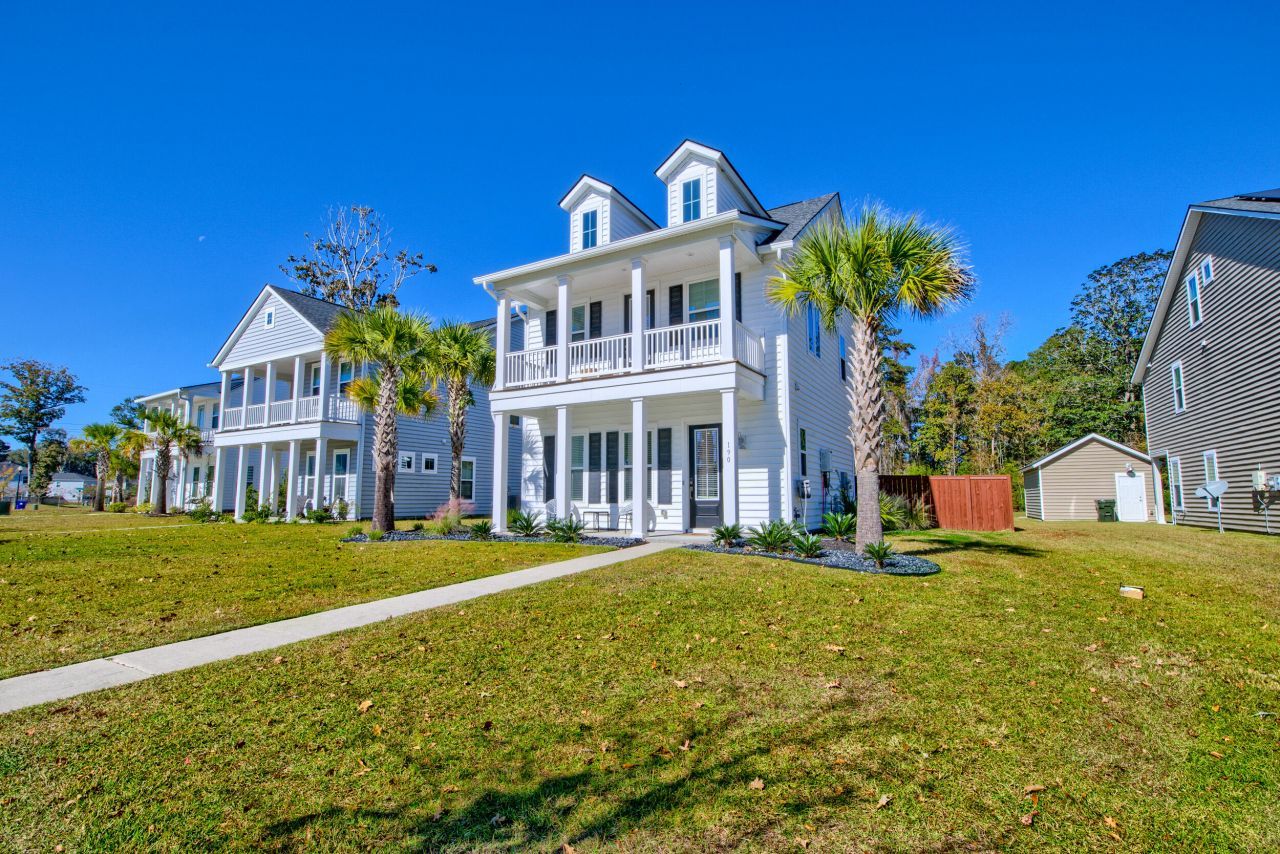 190 Barons Drive Photo 58