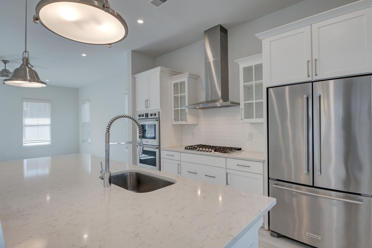 190 Barons Drive Photo 66