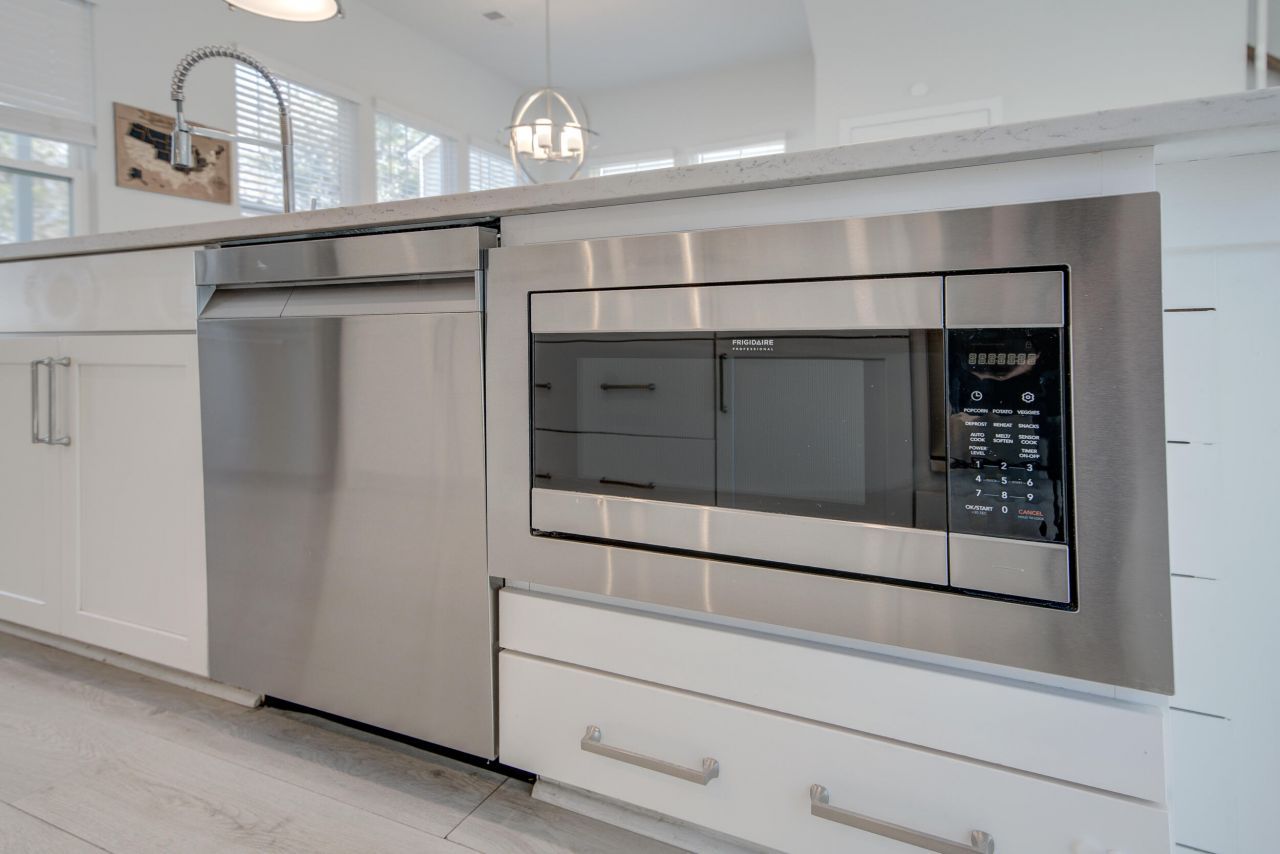 190 Barons Drive Photo 74