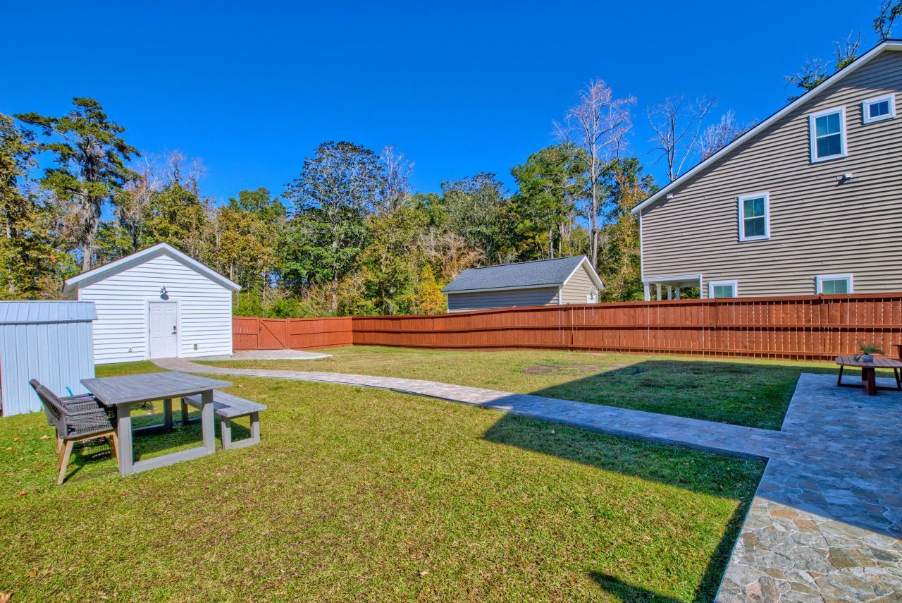 190 Barons Drive Photo 86