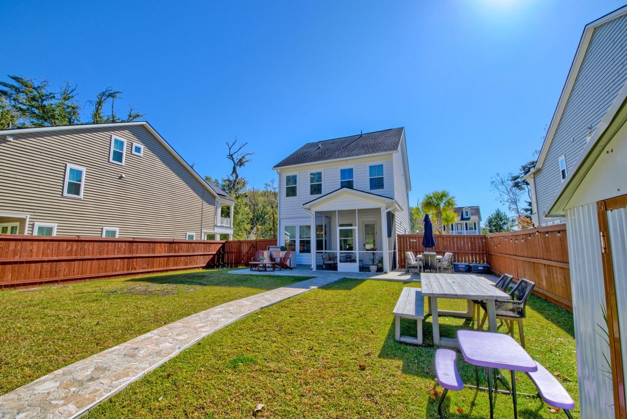 190 Barons Drive Photo 87