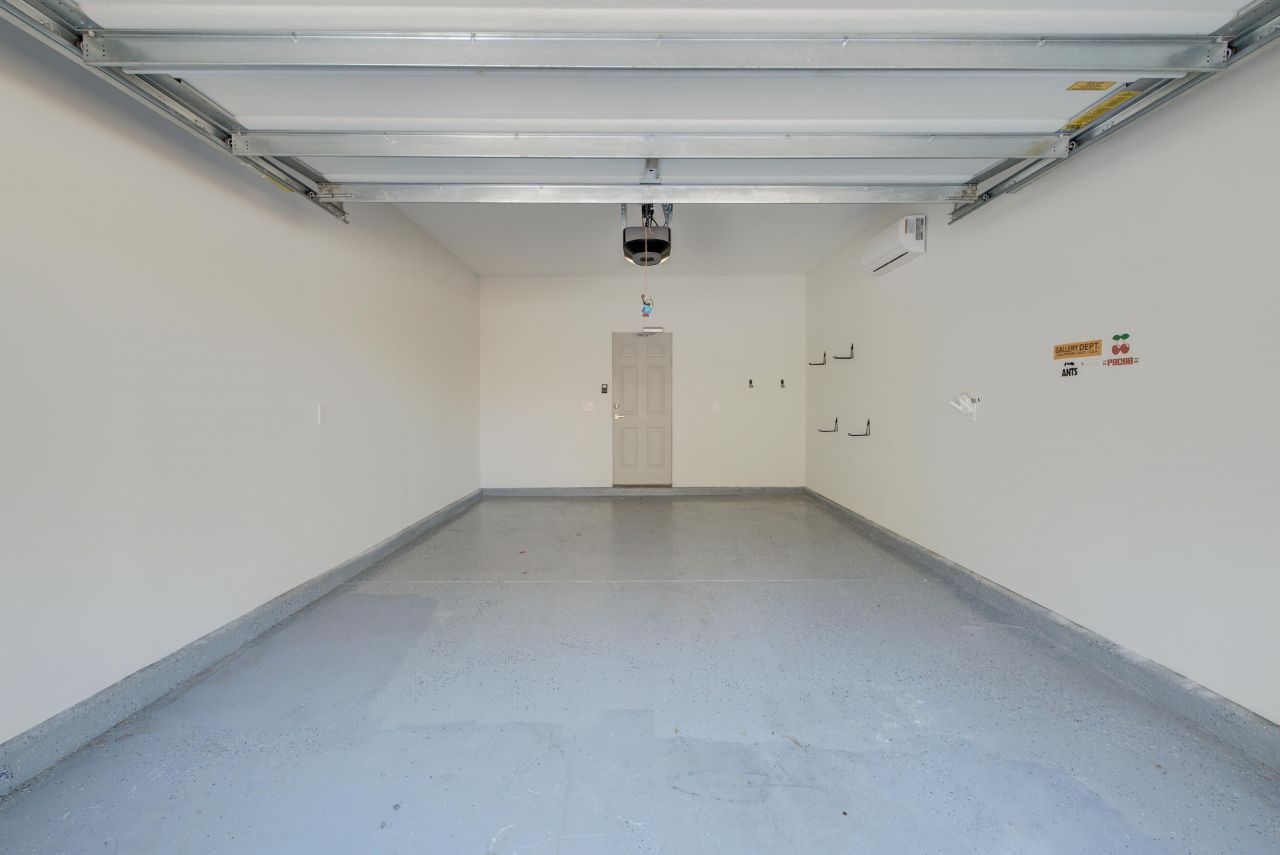 190 Barons Drive Photo 91