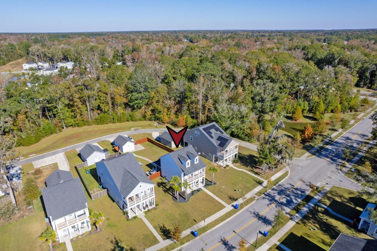 190 Barons Drive Photo 95