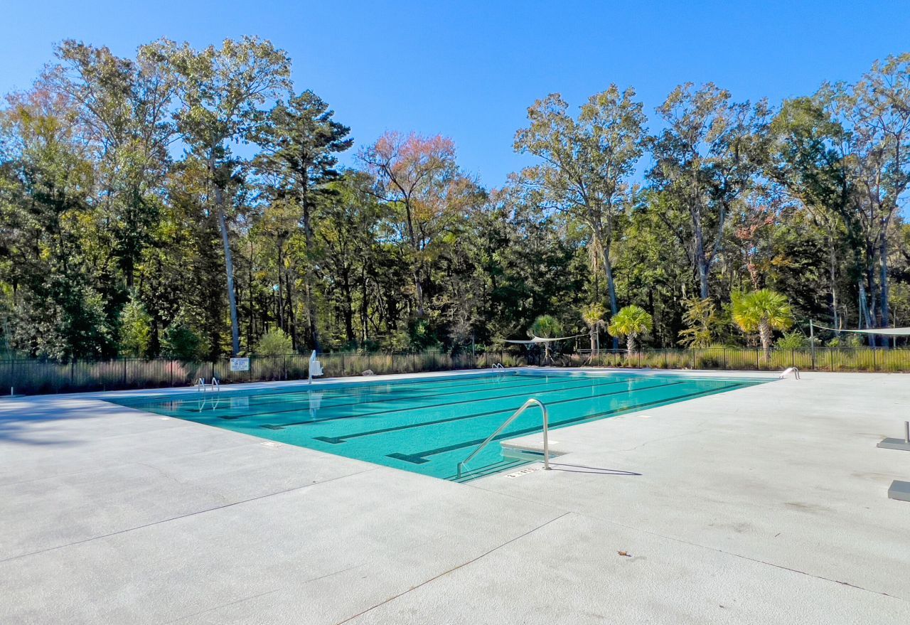 190 Barons Drive Photo 97