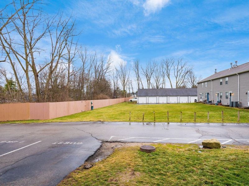 2470 Carolina Avenue, Unit 66, Columbus, OH 43229 Photo 34