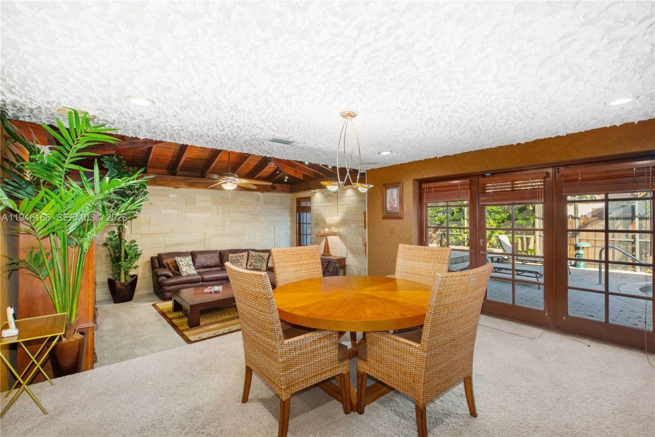 8115 SW 92nd Ct , Miami, FL 33173 Photo