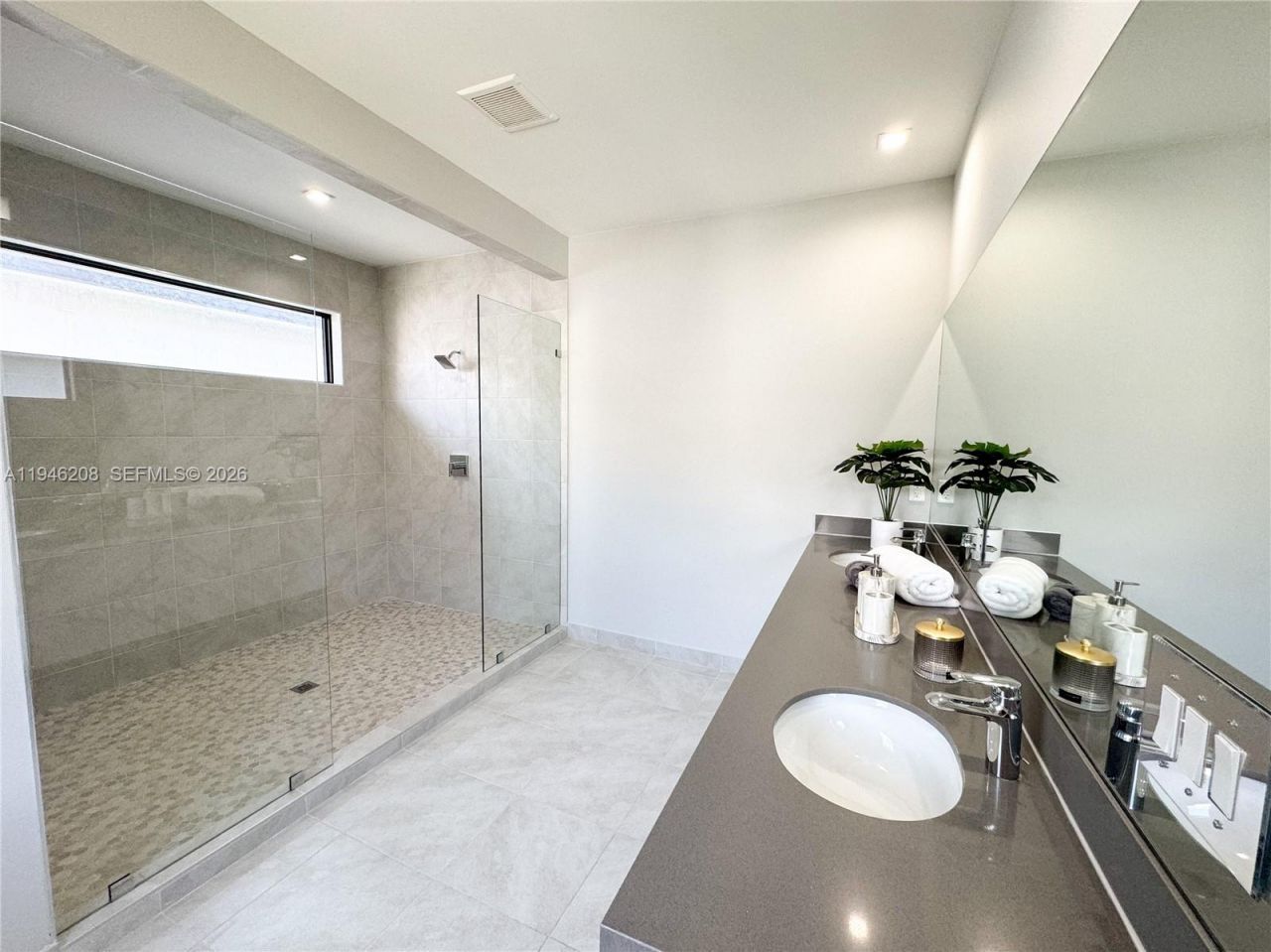 4349 NW 81st Ave, Unit 4349, Doral, FL 33166 Photo