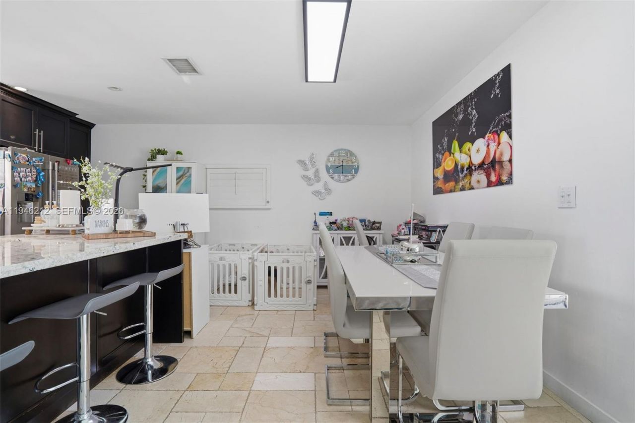 4335 SW 98th Ct, Miami, FL 33165 Photo