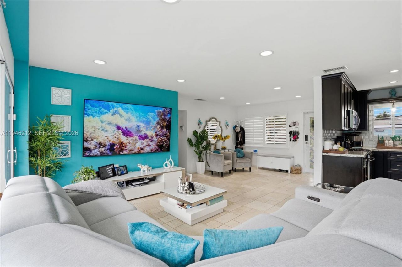 4335 SW 98th Ct, Miami, FL 33165 Photo