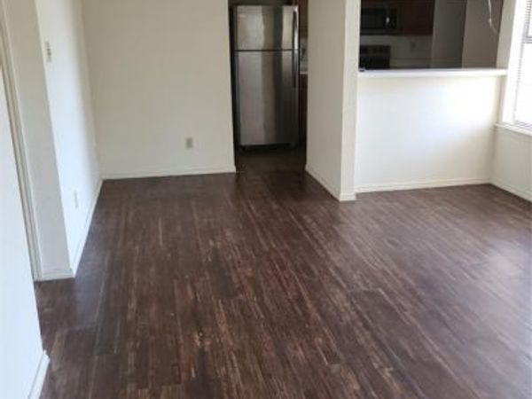 1741 Crest Grove Drive, Arlington, TX 76012