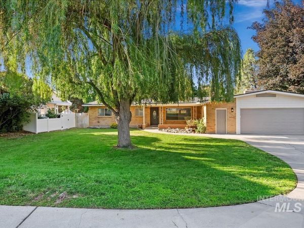 10702 W Cruser, Boise, ID 83709