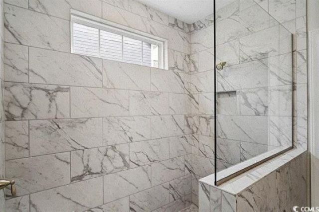 1008 Gold Dew Way Photo 8