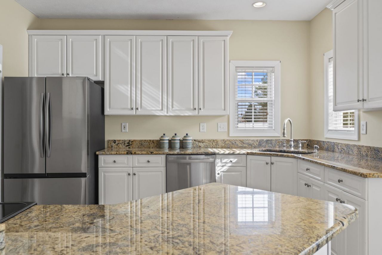 112 River Country Dr. Photo 6