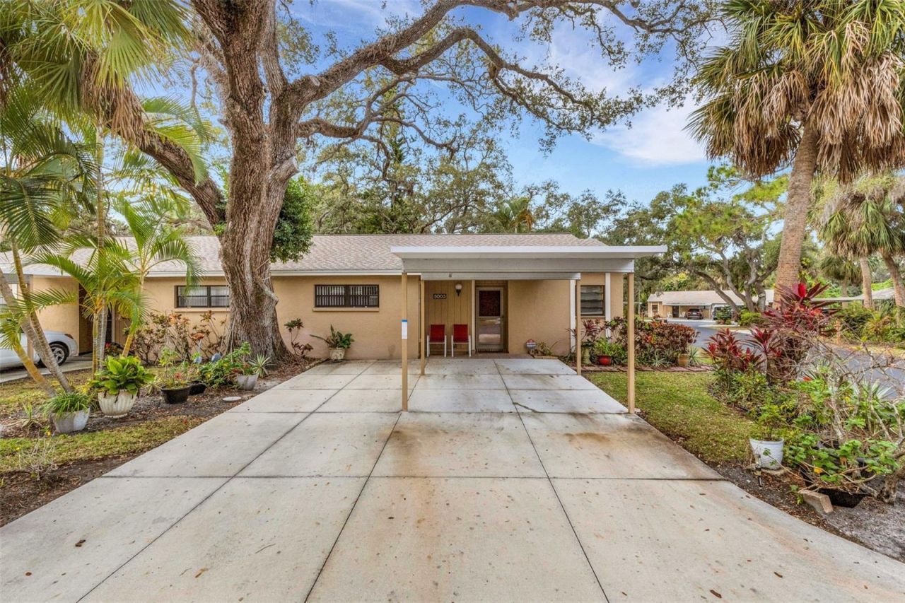 5003 Village Gardens Drive, Unit 39, Sarasota, FL 34234 Main Photo