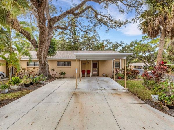 5003 VILLAGE GARDENS DRIVE, Unit 39, SARASOTA, FL 34234