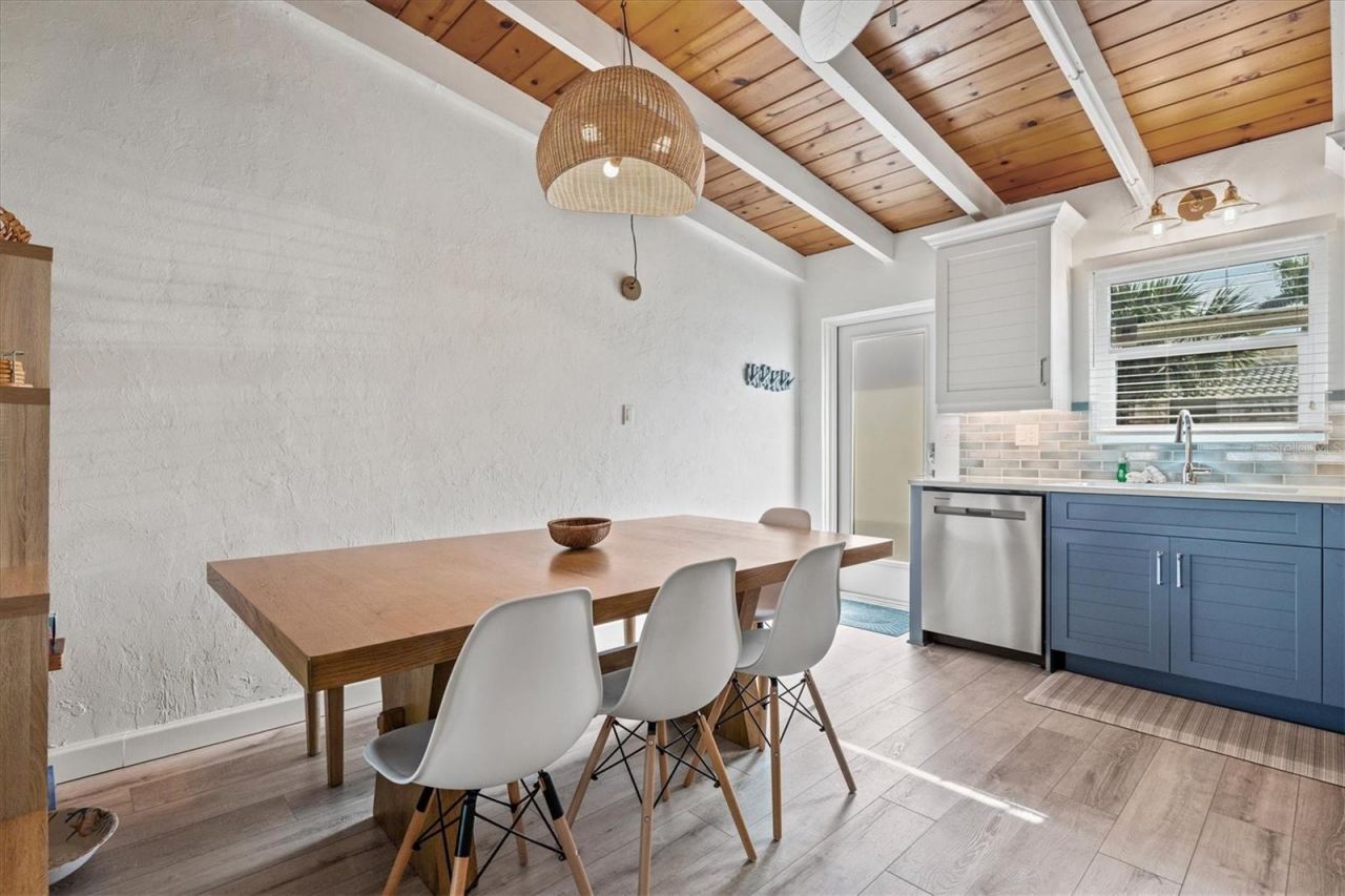 6006 Midnight Pass Road, Unit 44, Sarasota, FL 34242 Photo