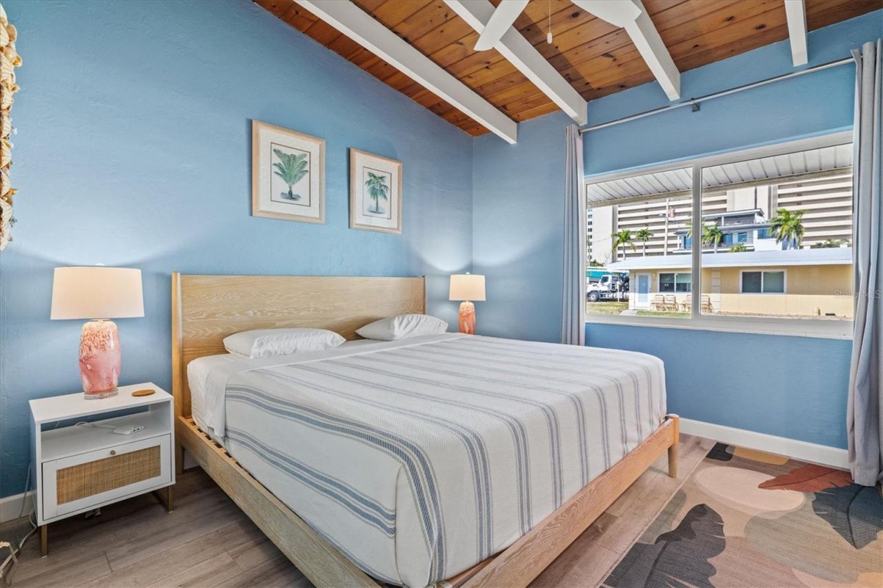 6006 Midnight Pass Road, Unit 44, Sarasota, FL 34242 Photo