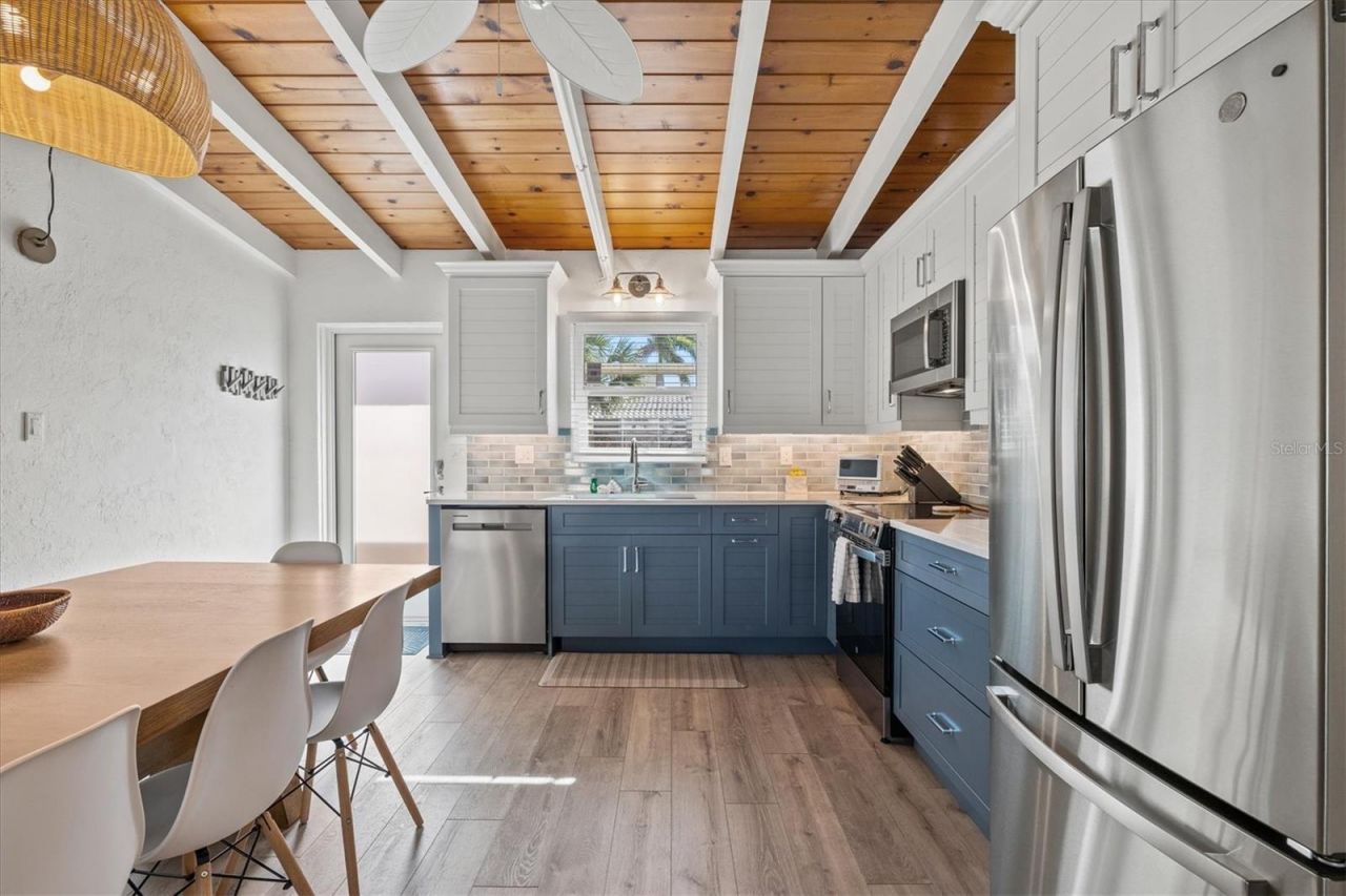 6006 Midnight Pass Road, Unit 44, Sarasota, FL 34242 Photo