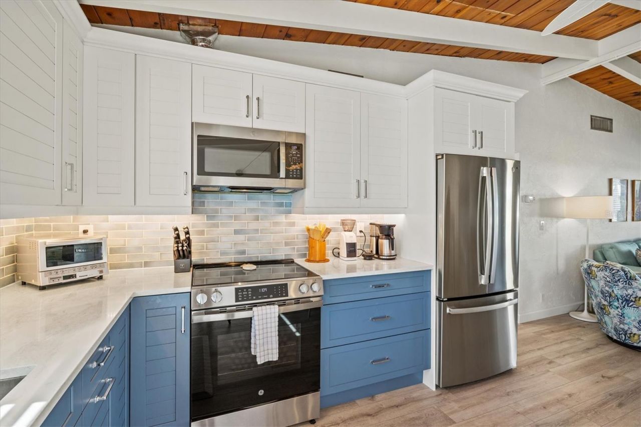 6006 Midnight Pass Road, Unit 44, Sarasota, FL 34242 Photo