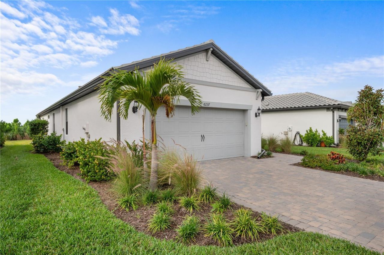 6237 Fish Eagle Court, Nokomis, FL 34275 Photo
