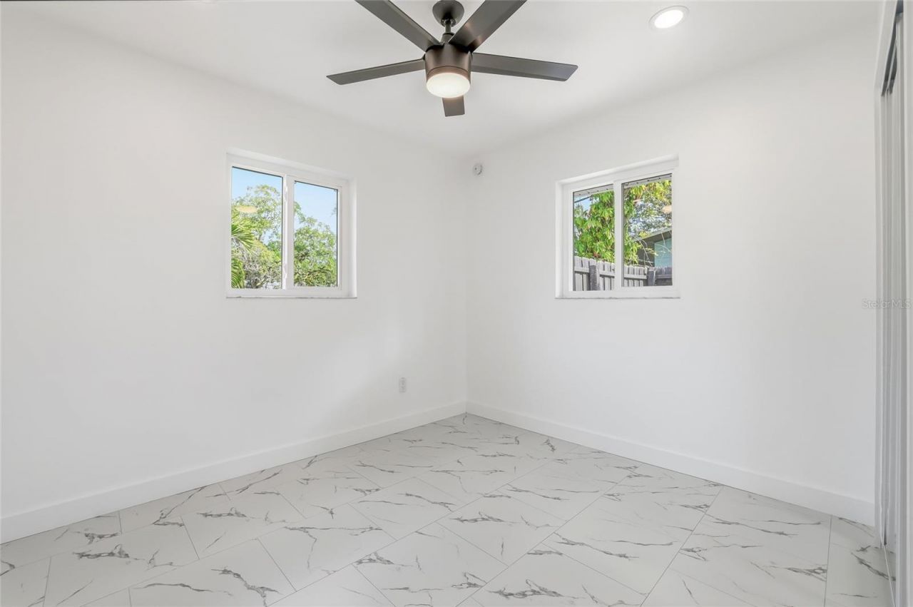 4095 Locust Street Ne, Saint Petersburg, FL 33703 Photo