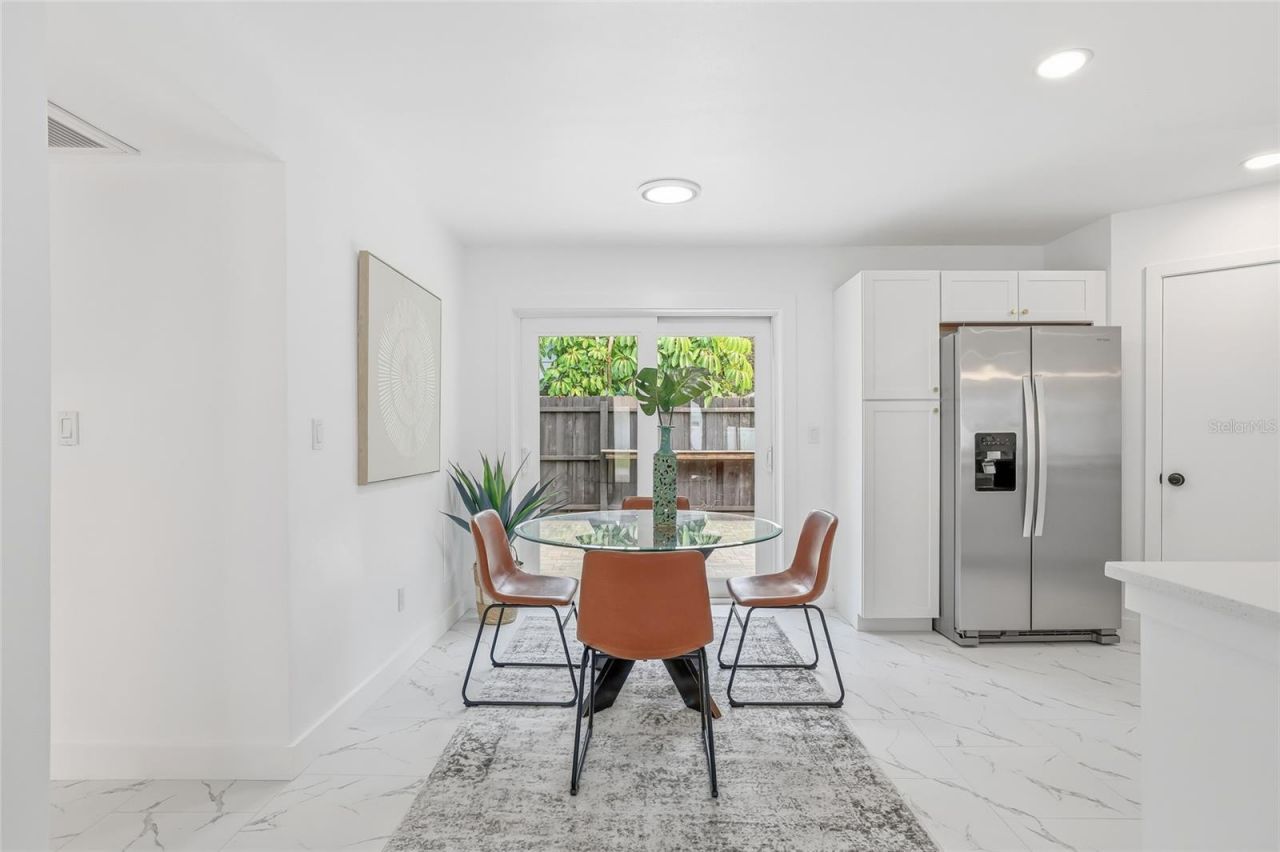 4095 Locust Street Ne, Saint Petersburg, FL 33703 Photo