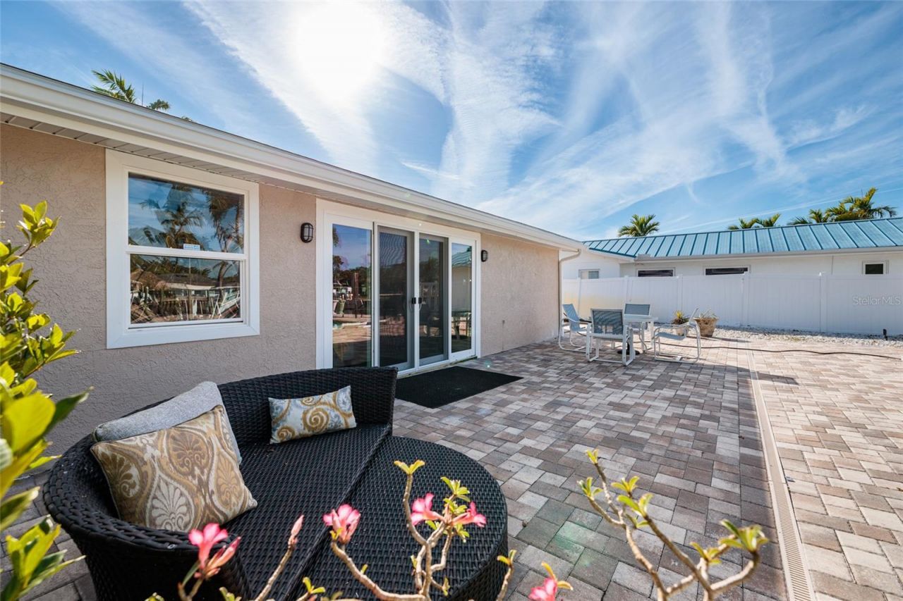 115 87th Avenue N, Saint Petersburg, FL 33702 Photo