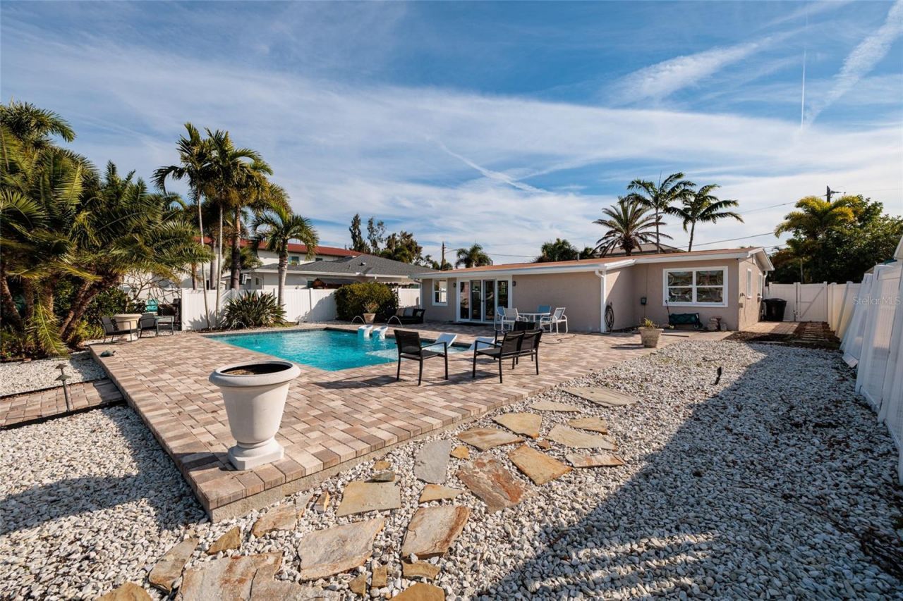 115 87th Avenue N, Saint Petersburg, FL 33702 Photo