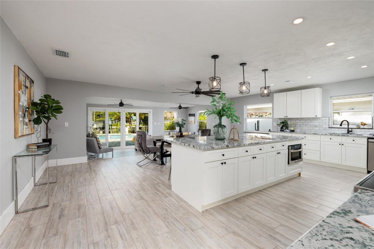 115 87th Avenue N, Saint Petersburg, FL 33702 Photo