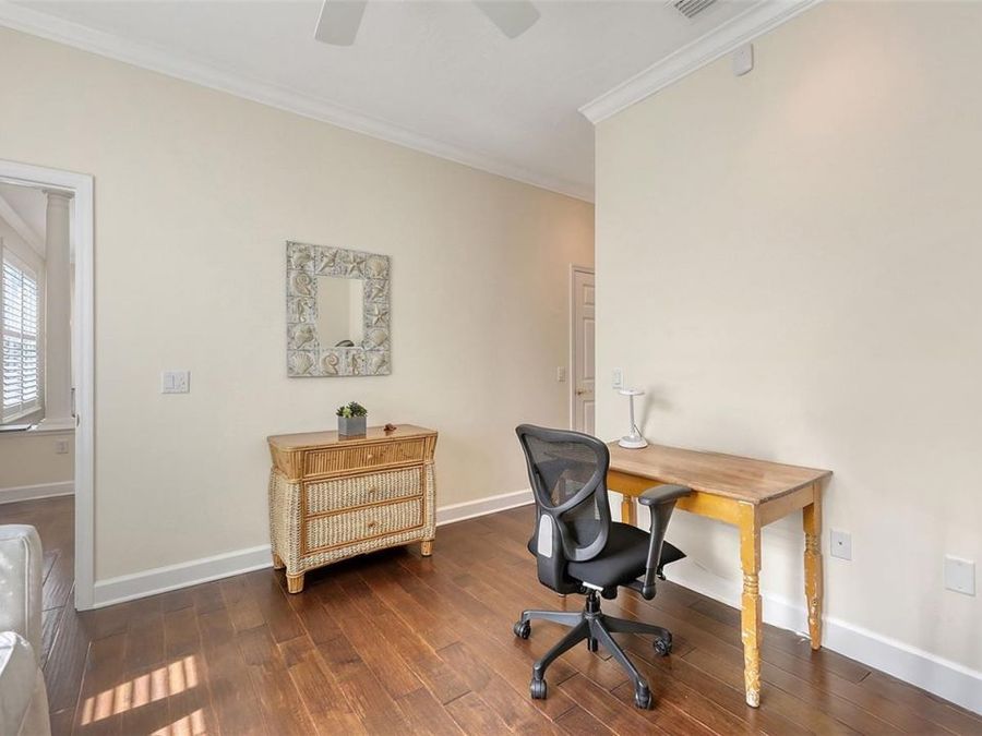 Property Image 37