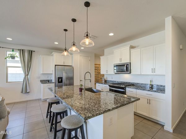 17312 W RED FOX Road, Surprise, AZ 85387