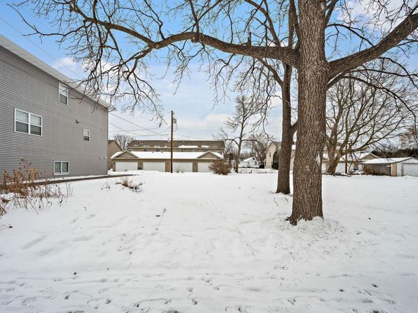 774 W Forster Street , Saint Paul, MN 55102