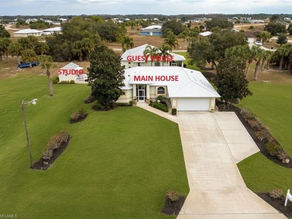 1197 April AVE, LABELLE, FL 33935