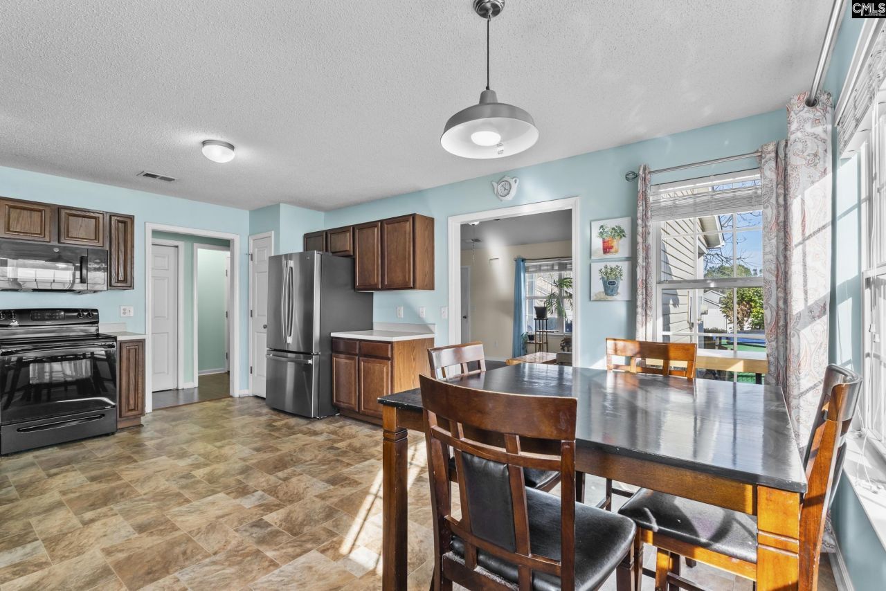 3 Foxwood Court Photo 10