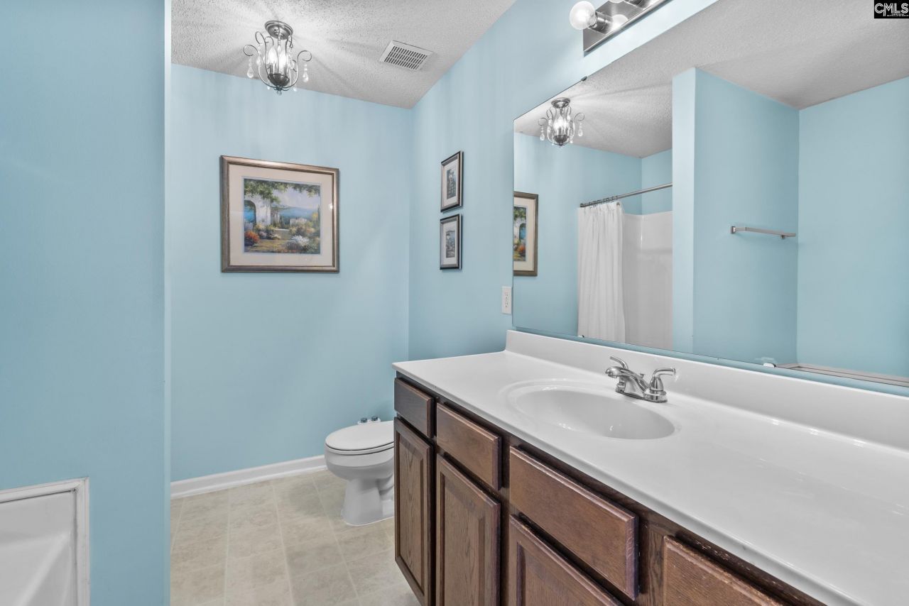 3 Foxwood Court Photo 13