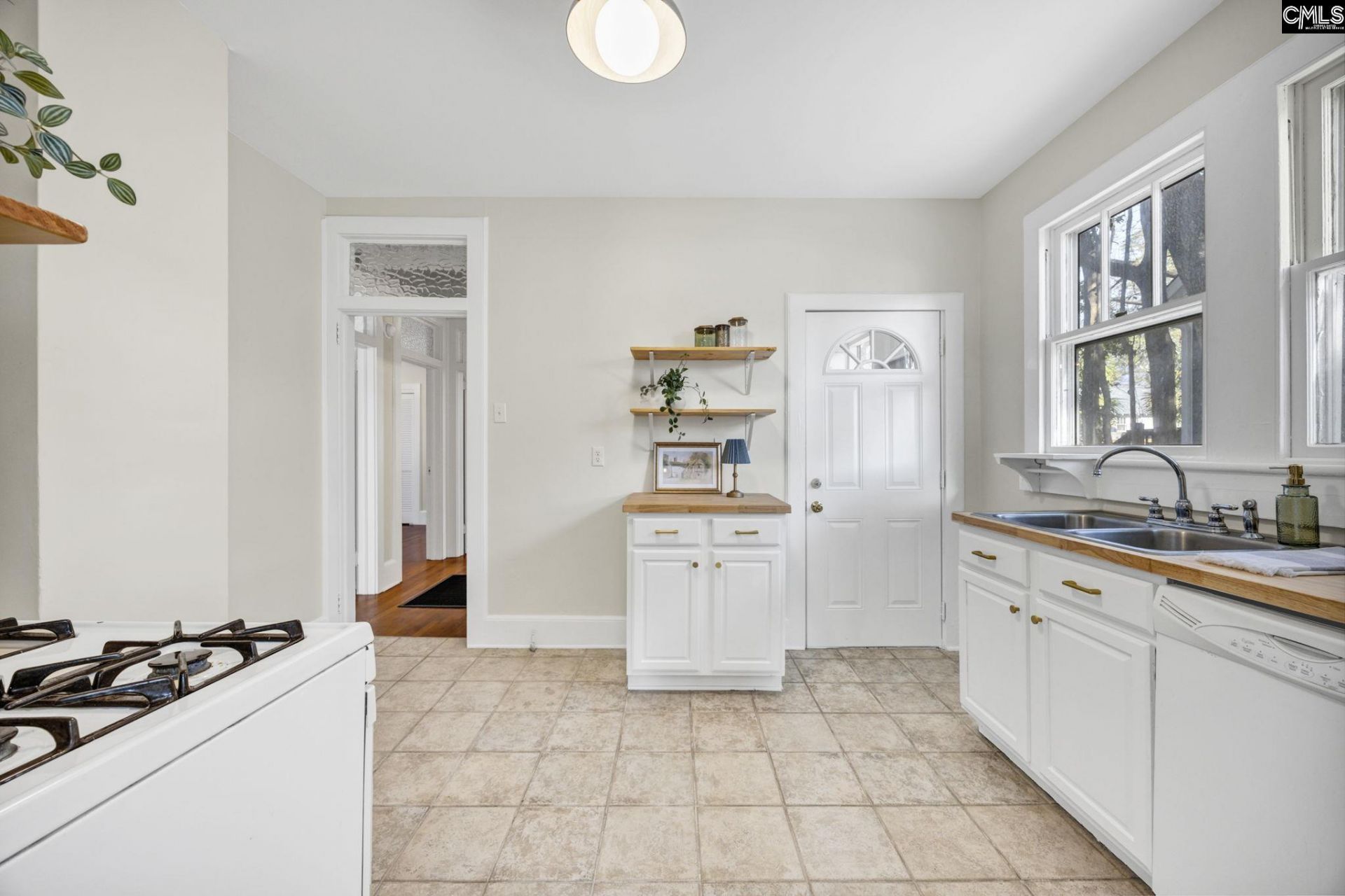 3114 Park Street Photo 11