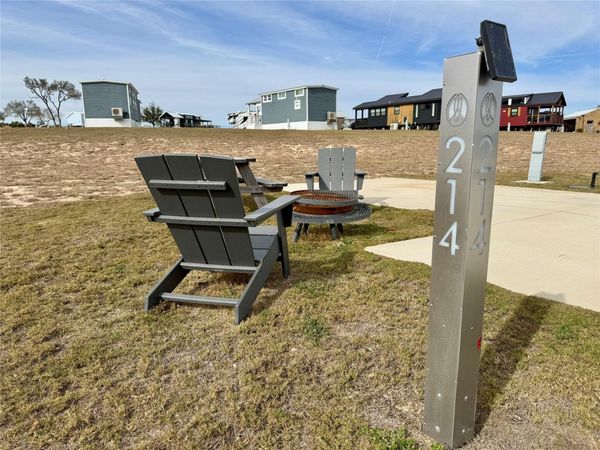 5386 Ranch Road 1376 RD, Unit 214, Fredericksburg, TX 78624