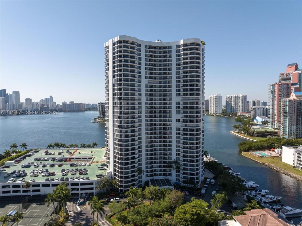 3530 Mystic Pointe Dr , Unit 303, Aventura, FL 33180 Photo