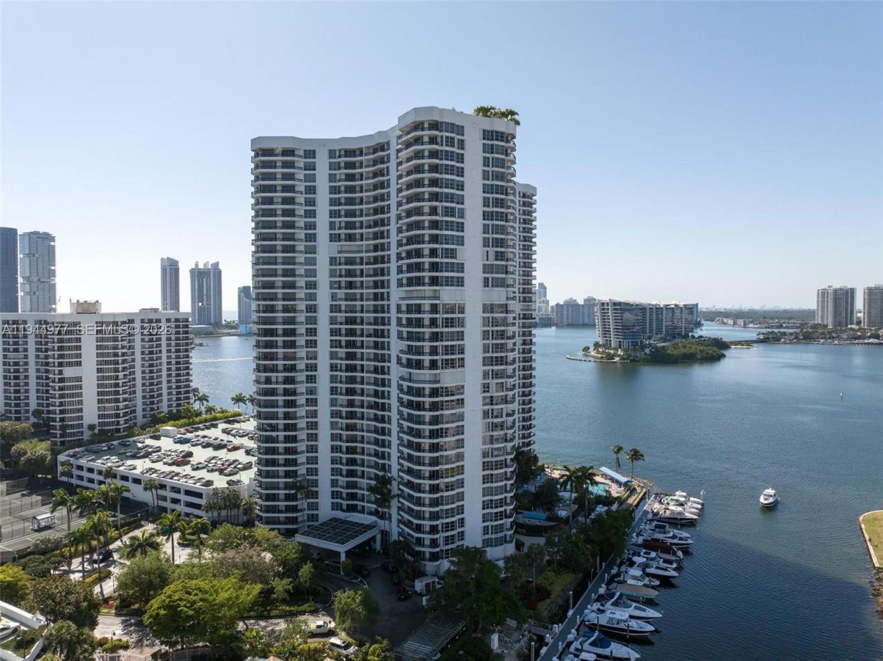 3530 Mystic Pointe Dr , Unit 303, Aventura, FL 33180 Photo