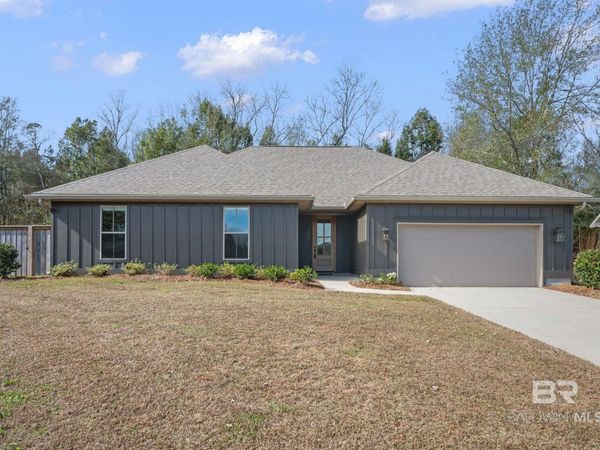 325 Pecan Ridge Boulevard, Fairhope, AL 36532