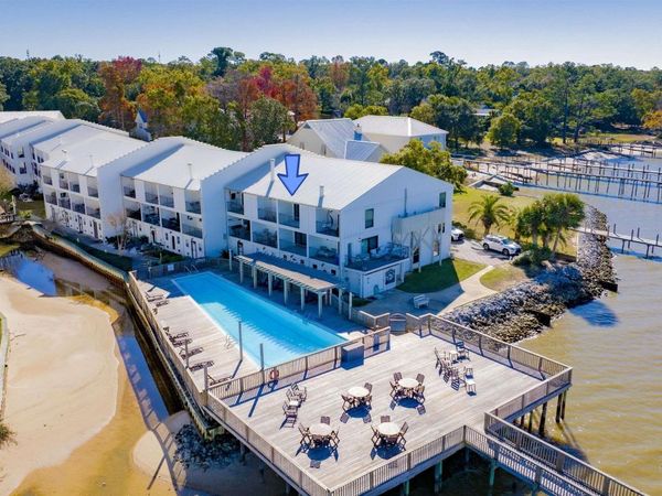 710 S Mobile Street, Unit 59, Fairhope, AL 36532