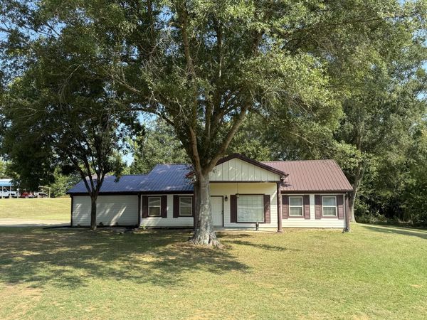 145 Lakeview Drive, Guntown, MS 38849
