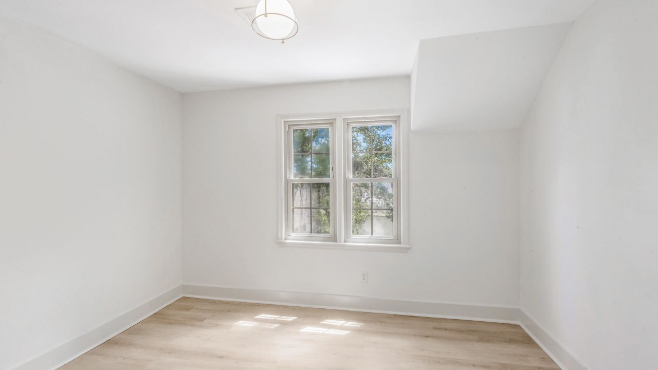 108 Lakeview Drive Photo 27