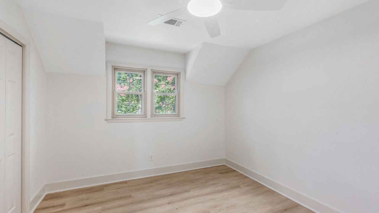 108 Lakeview Drive Photo 28