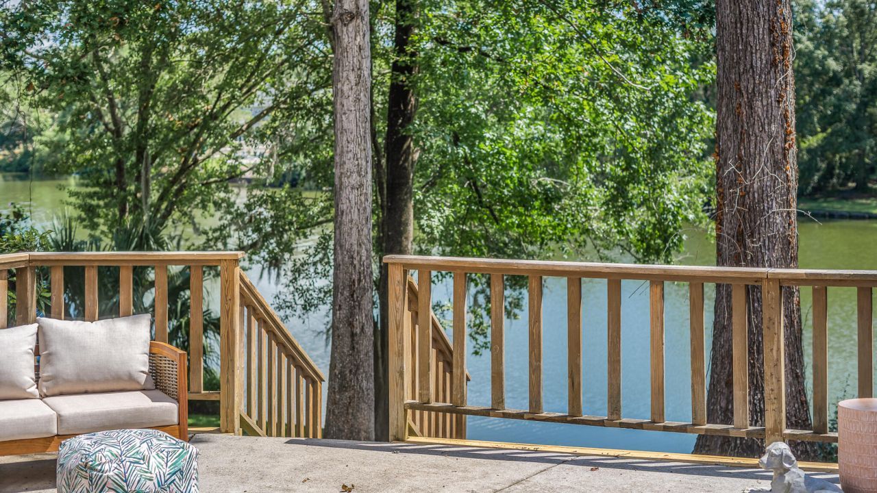 108 Lakeview Drive Photo 43