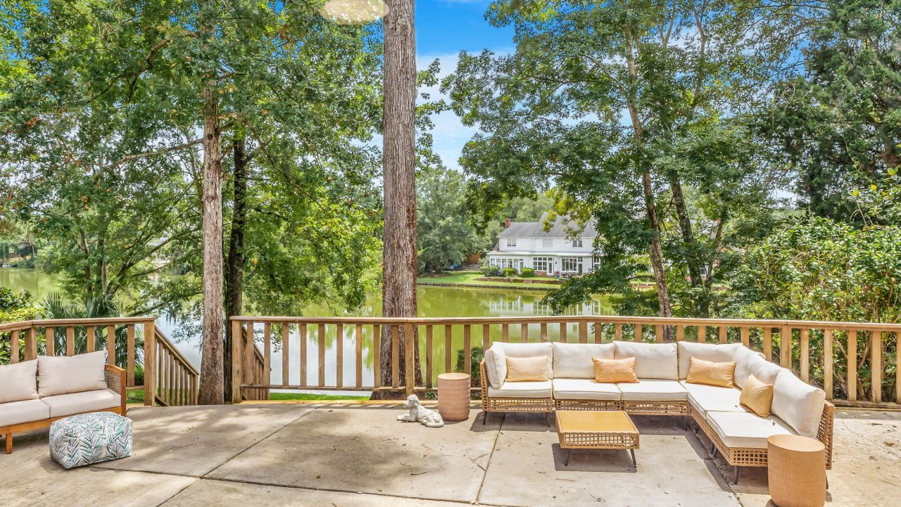 108 Lakeview Drive Photo 5