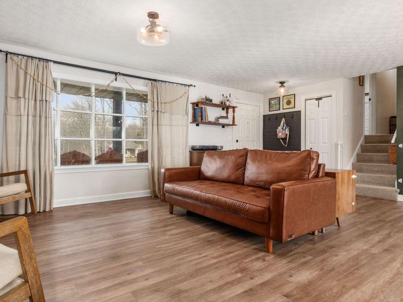 225 Carryback Drive SW, Pataskala, OH 43062 Photo 4