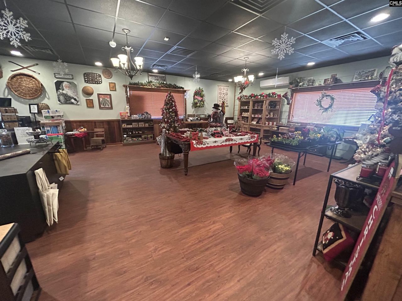 8291 Savannah Highway  Photo 16