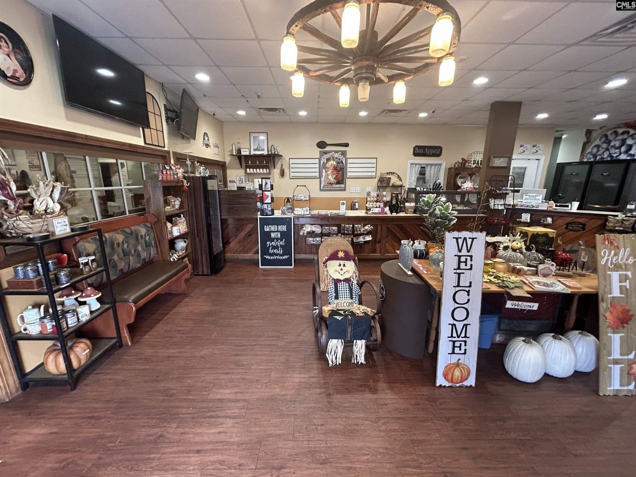 8291 Savannah Highway  Photo 20