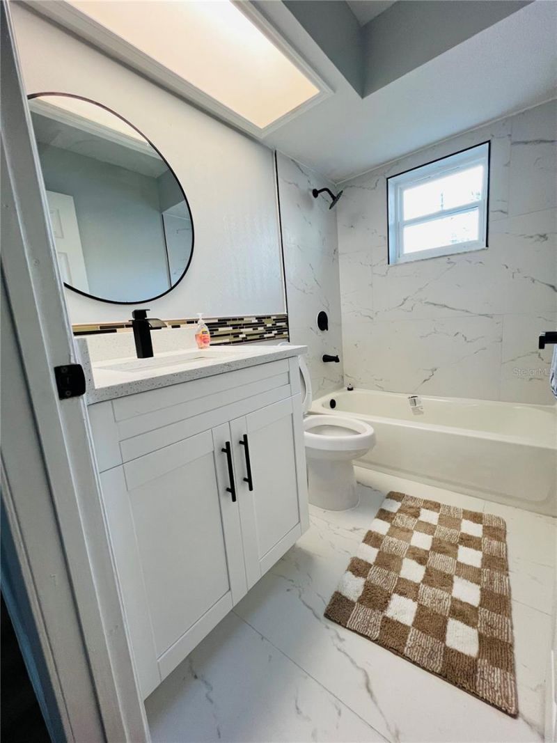 12195 71st Way, Largo, FL 33773 Photo